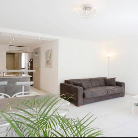 Au Coeur De La Ville Bandol Ngoại thất bức ảnh